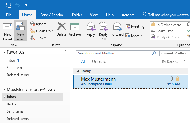 Section of the window displaying the Inbox folder. In the main field a field for the email. On the left Max Mustermann, under it An Encrypted Email. On the right the lock symbol, below it 9 colon 15 AM.