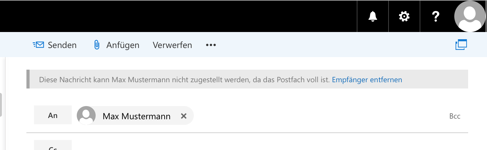 Fensterausschnitt mit Titelleiste und einem Fenster für den Entwurf einer E-Mail. Nach der Befehlsleiste ein grauer Balken mit folgendem Text. Diese Nachricht kann Max Mustermann nicht zugestellt werden, da das Postfach voll ist. Anklickbar, Empfänger entfernen.