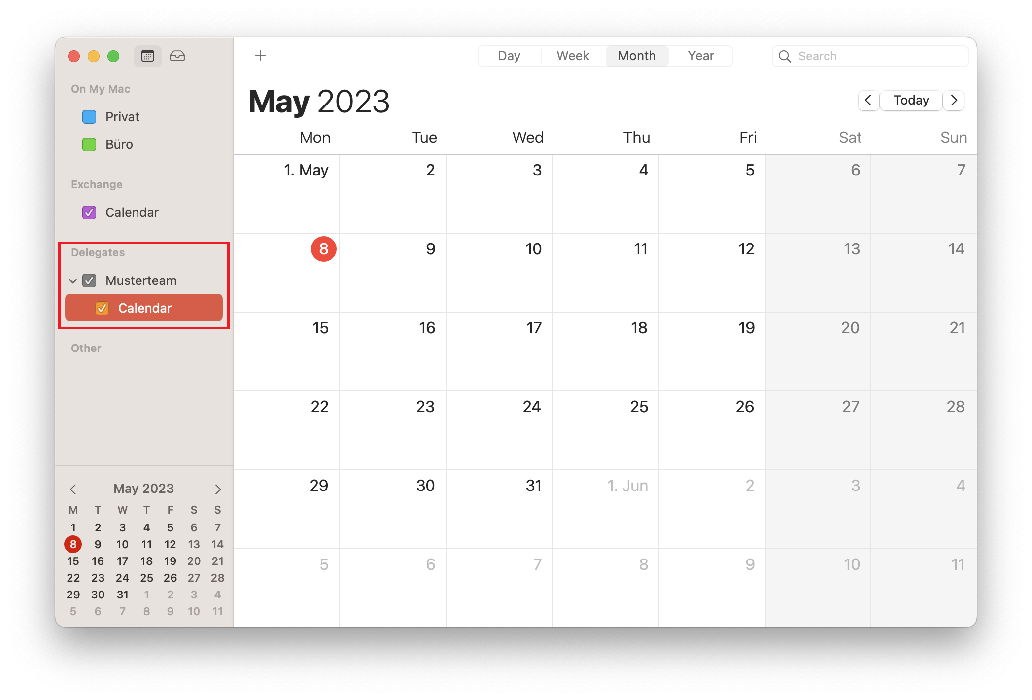 Calendar window. 2 buttons Calendar, plus sign. In the center 4 connected buttons Day, Week, selected Month, Year. Right search field. Left column. On My Mac area with 2 subitems. Empty box, Privat. Empty box, Büro. Exchange area with 1 subitem. Checked box, Calendar. Delegates area with 1 subitem. Checked box with tick, Musterteam, subitem Box with tick, Calendar. Other area without subitems. Below, Monthly overview May 2023. On the right in the main field, the large monthly overview May 2023 with day fields.